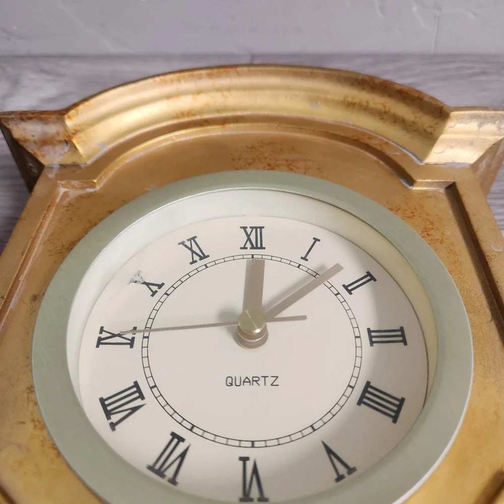 Vintage Gold Quartz Mantel Clock Roman Numerals Ornate Floral‎ Relief Desk Decor